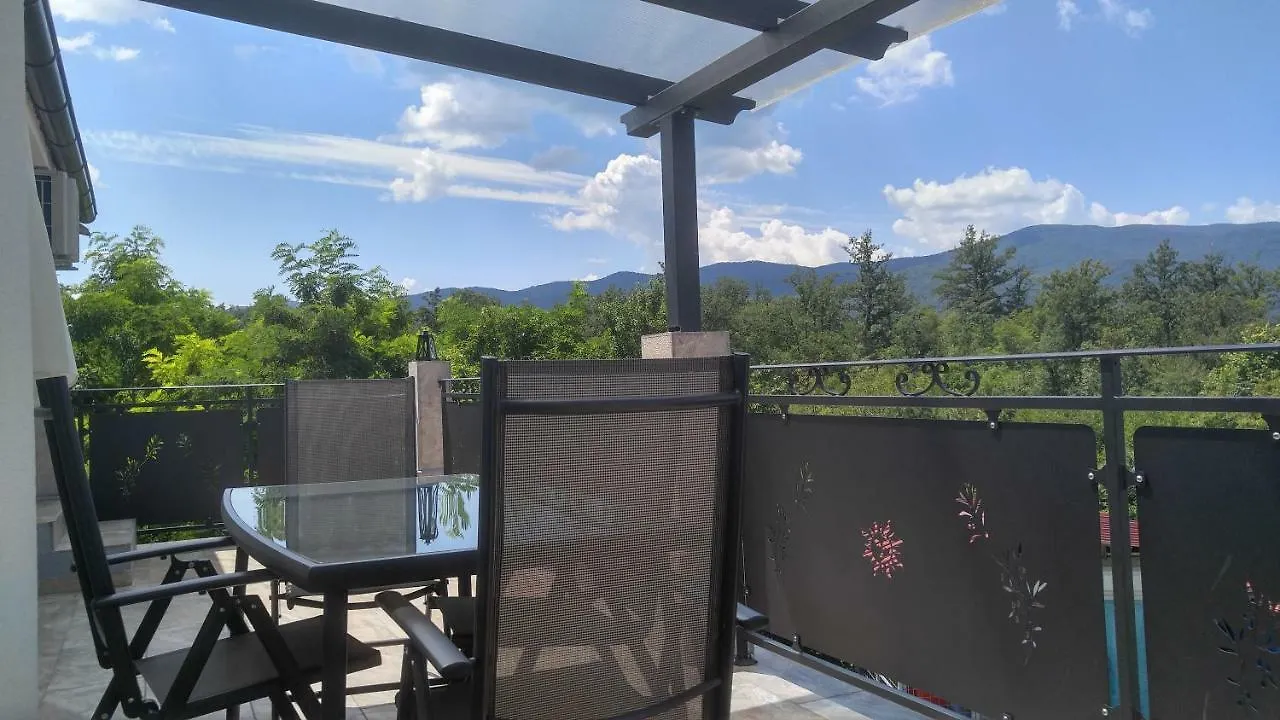 Apartmani Roberta Jurdani
